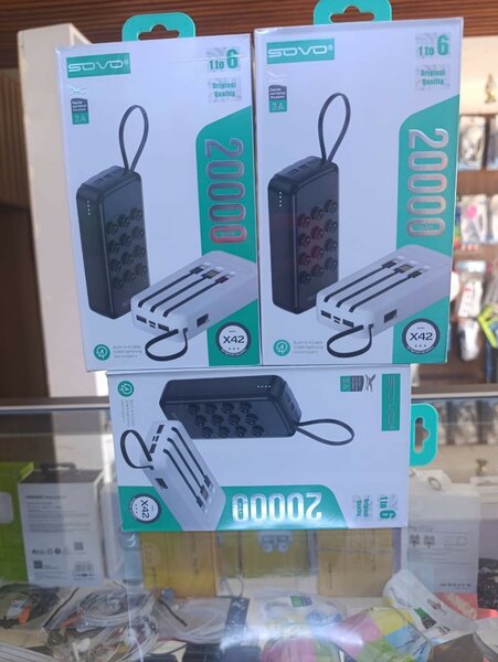 Batterie externe 20000mAh Sovo X42