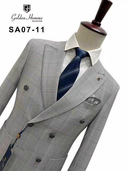 Costume homme élégant