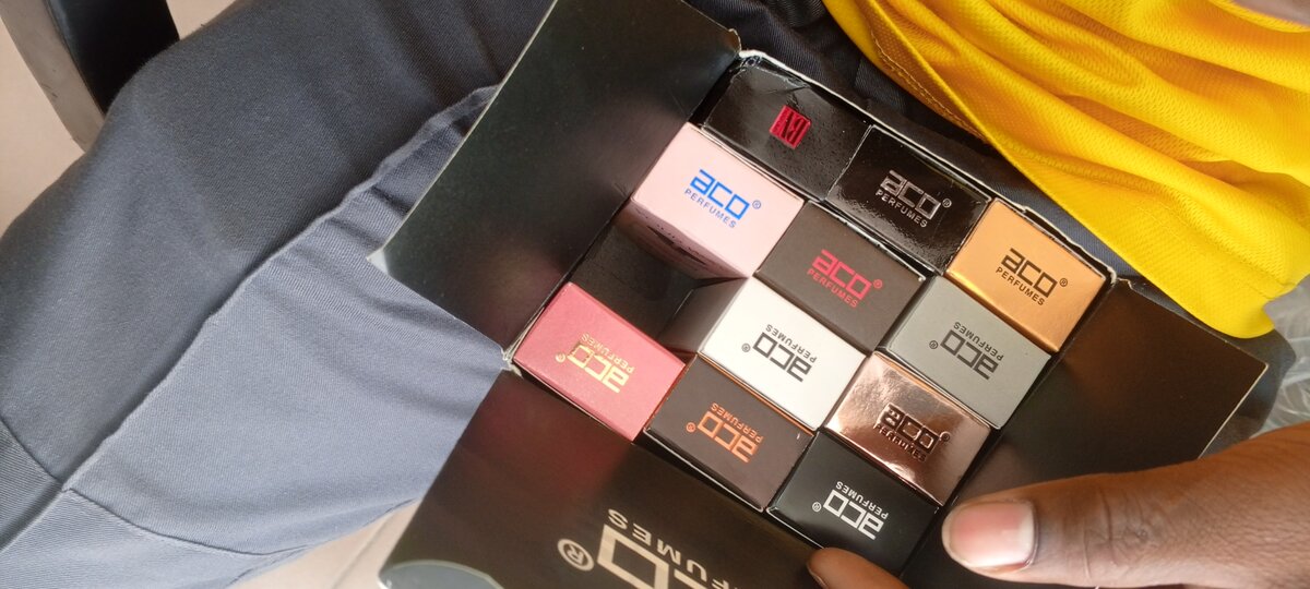 Parfums Variés pour Homme et f