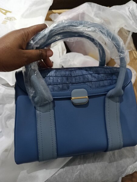 Sac à main élégant en cuir