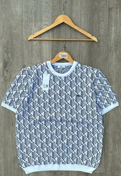 T-shirt à motif géométrique