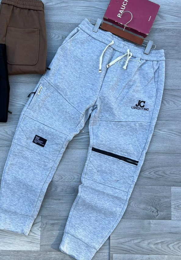 Sweatpants grey