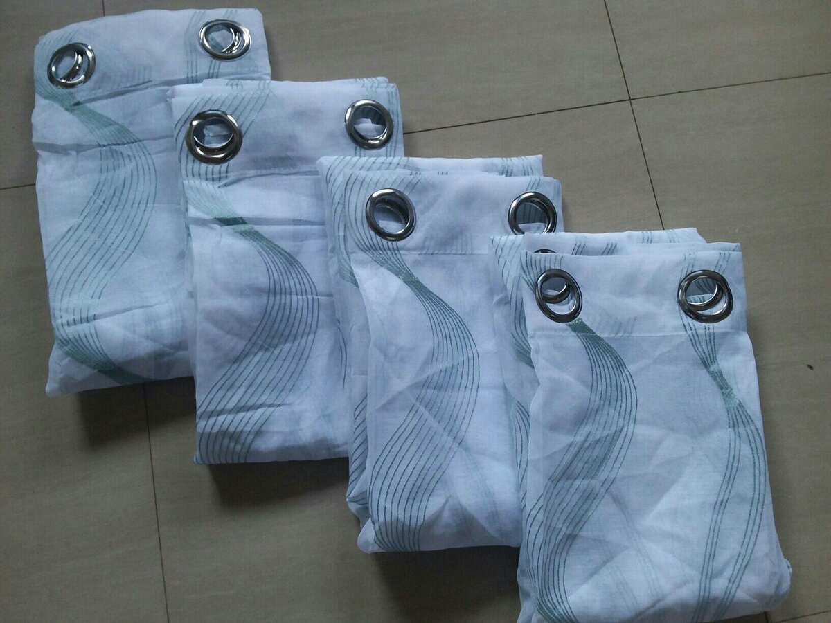 2 drops of curtains white with pattern