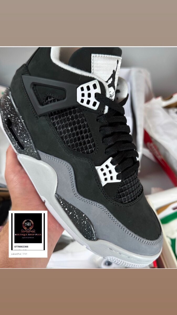 Basket Jordan 4 authentique avec sa boîte