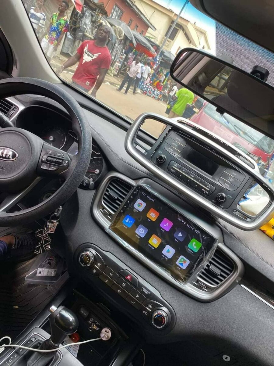 Autoradio tactile Bluetooth GPS