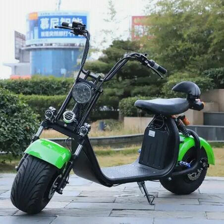 Scooter électrique style chopper