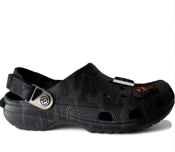 Crocs bape
