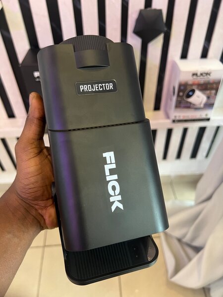 Mini Smart Projector Flick Pro