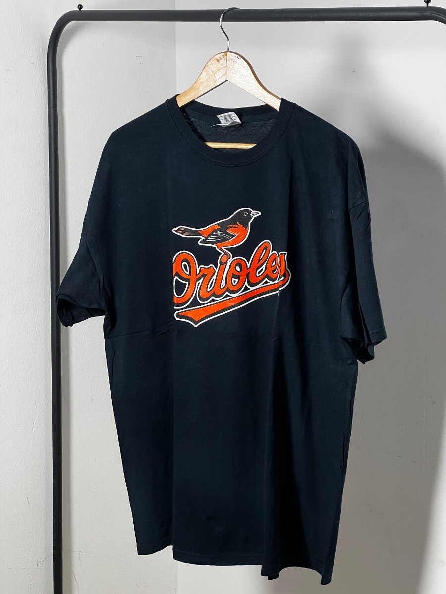 Blue black round neck t-shirt