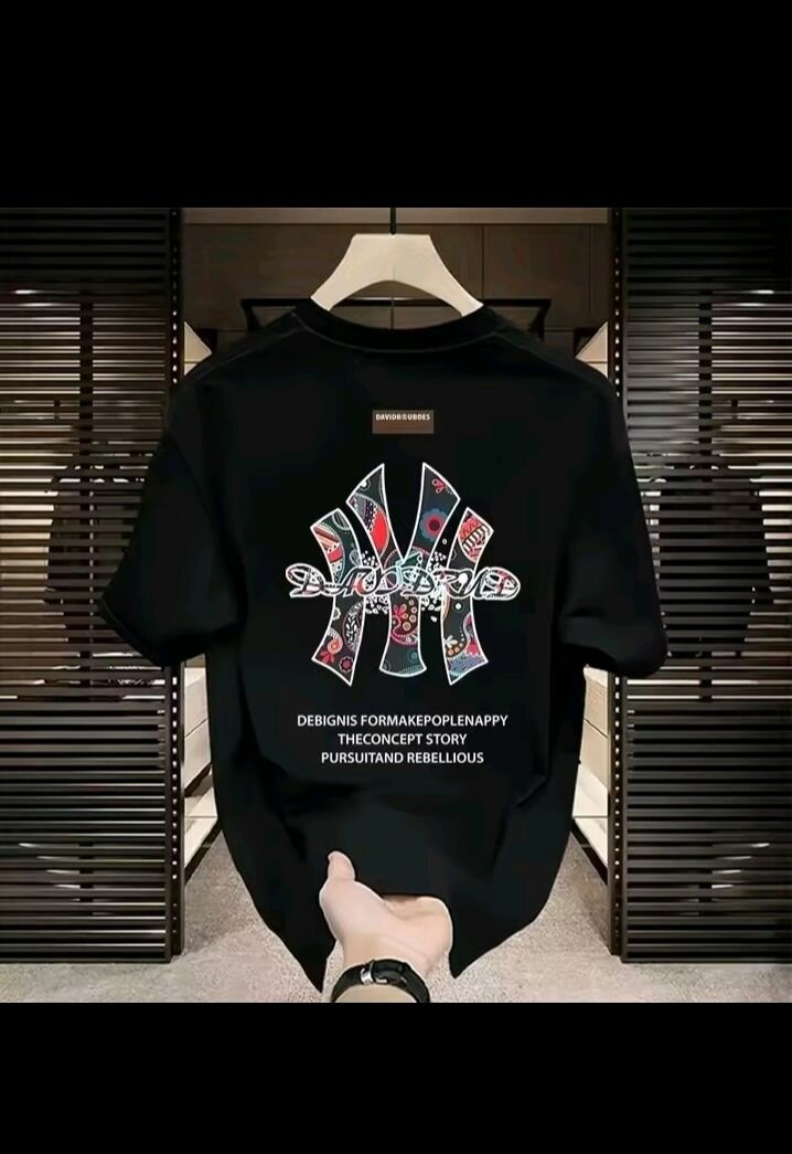T-shirt design graphique tendance