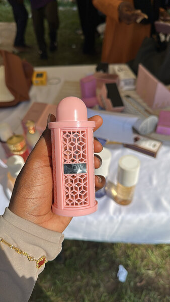 Parfum NOW luxueux rose