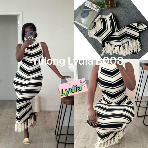 Robe Longue à Rayures Élégante