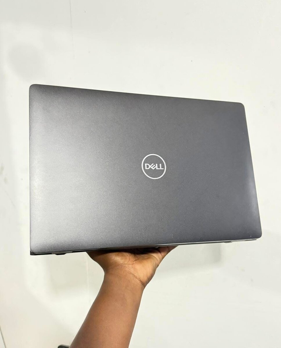 DELL LATITUDE 5501 CORE i7