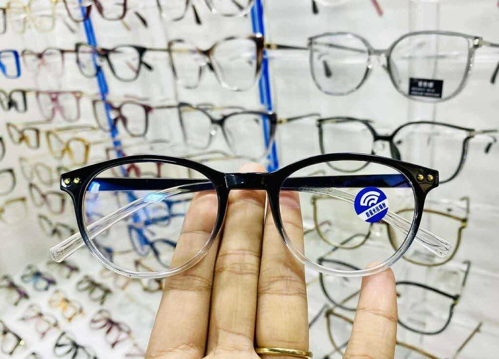 Lunettes anti-lumière bleue élégantes