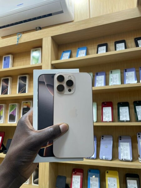 iPhone 16 pro max