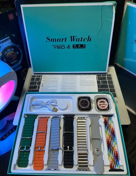 Smart Watch Y60 & Z+1 avec Bracelets