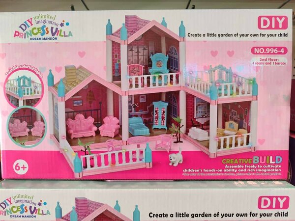 Maison de Poupée DIY