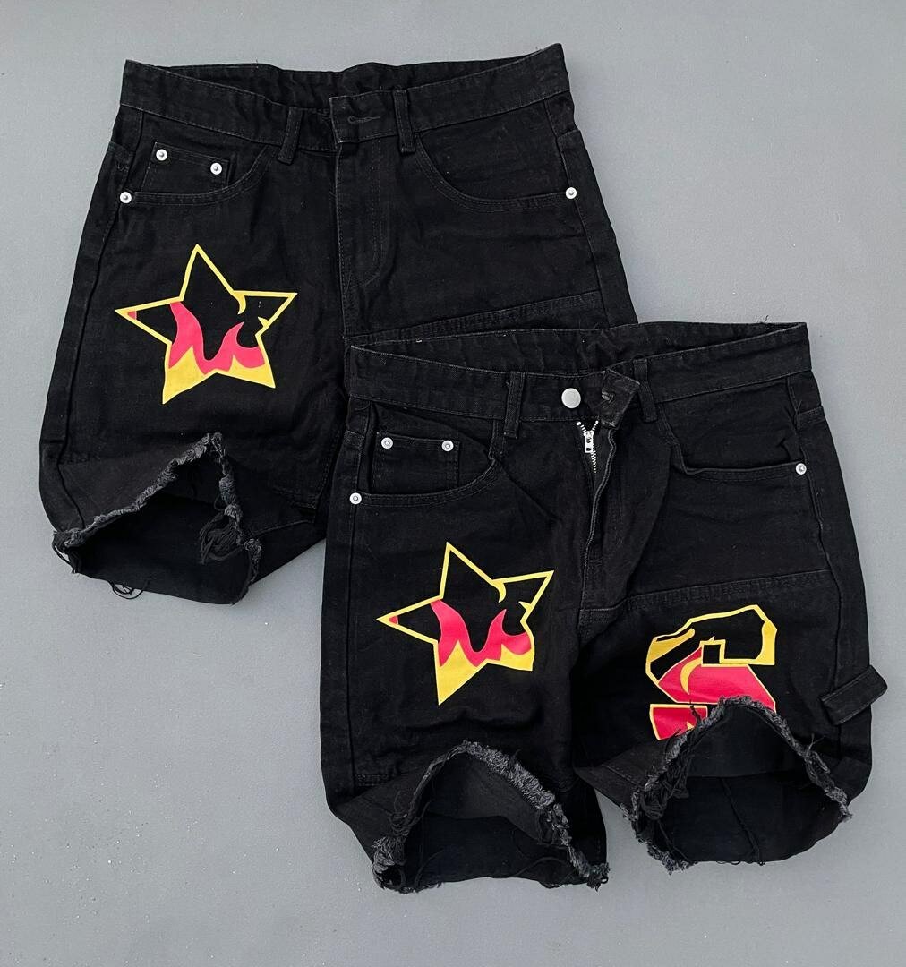 Shorts en denim à motifs