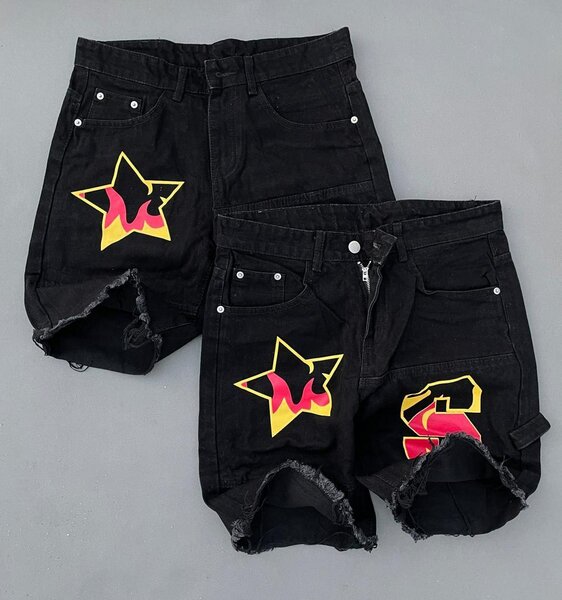 Shorts en denim à motifs