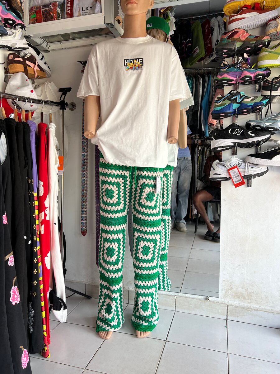 Pantalon crochet vert-blanc