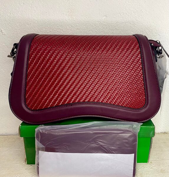 Sac bandoulière tissé élégant