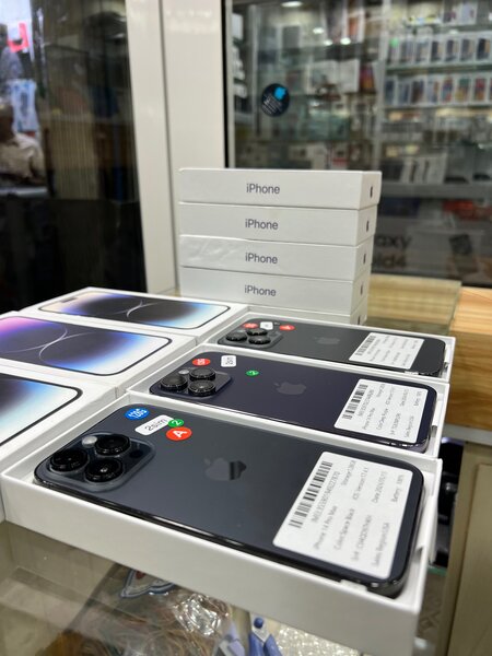 iPhone 14Pro 128Go Quasi Neuf