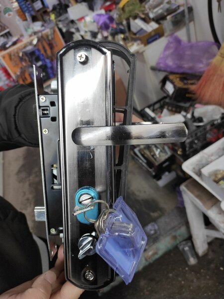 Железные ручки