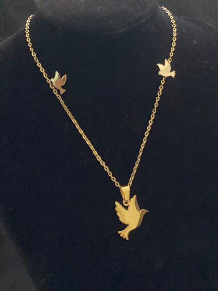Dove necklace and earrings set