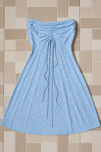 Robe d'été bleu sans bretelles