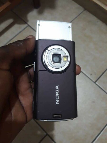 Nokia classique avec caméra