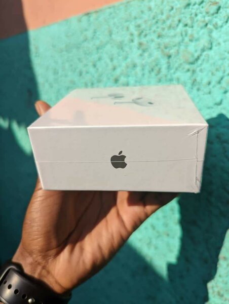 Apple earpods 2nd generation