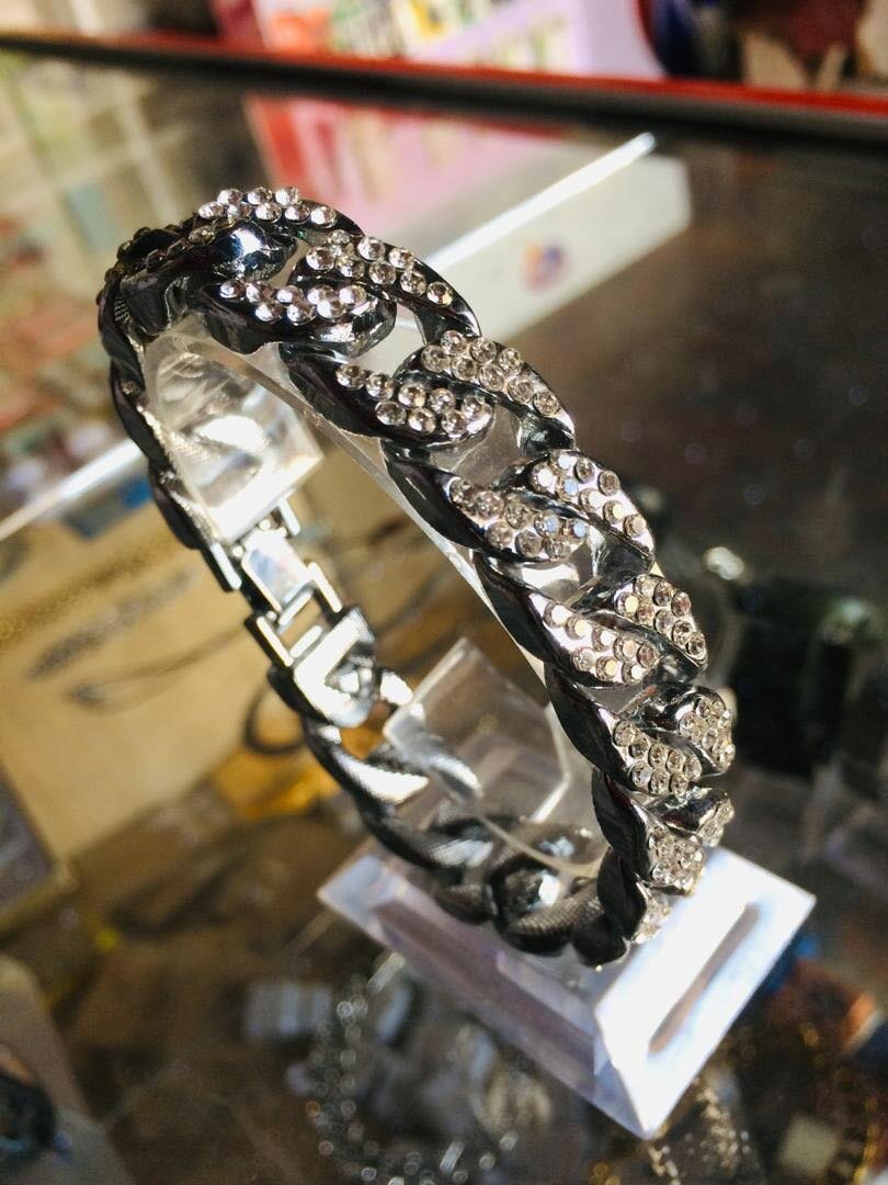 Iced Cuban Link Bracelets