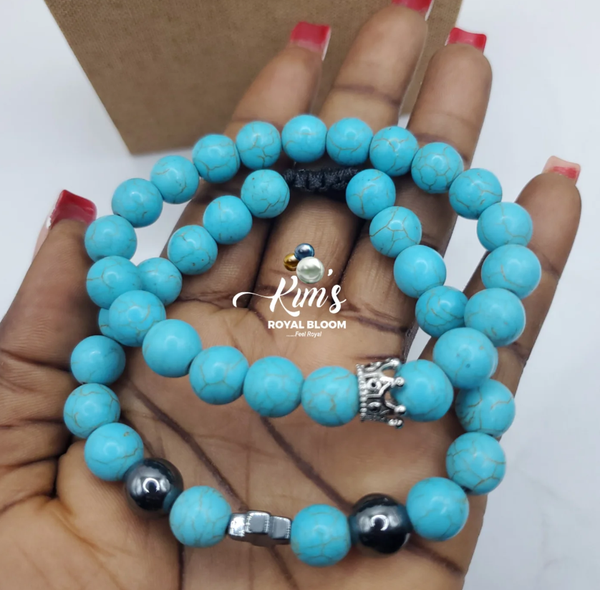 Bracelet with beaded gemstones