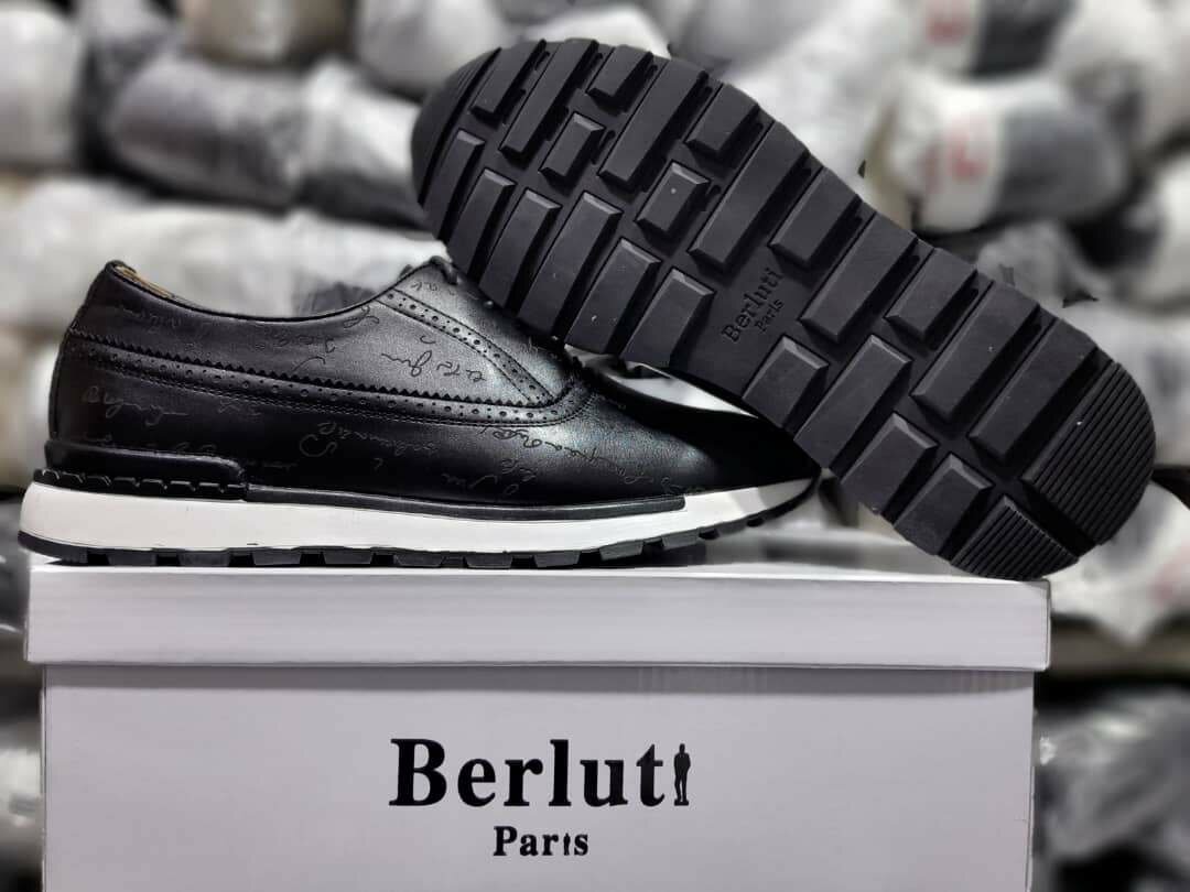Chaussures en cuir Berluti