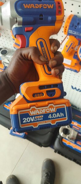Perceuse à percussion sans fil Wadfow
