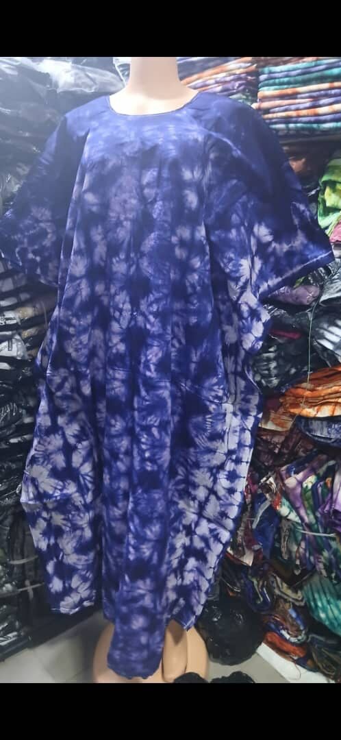 Robe Caftan Tie-Dye Élégante