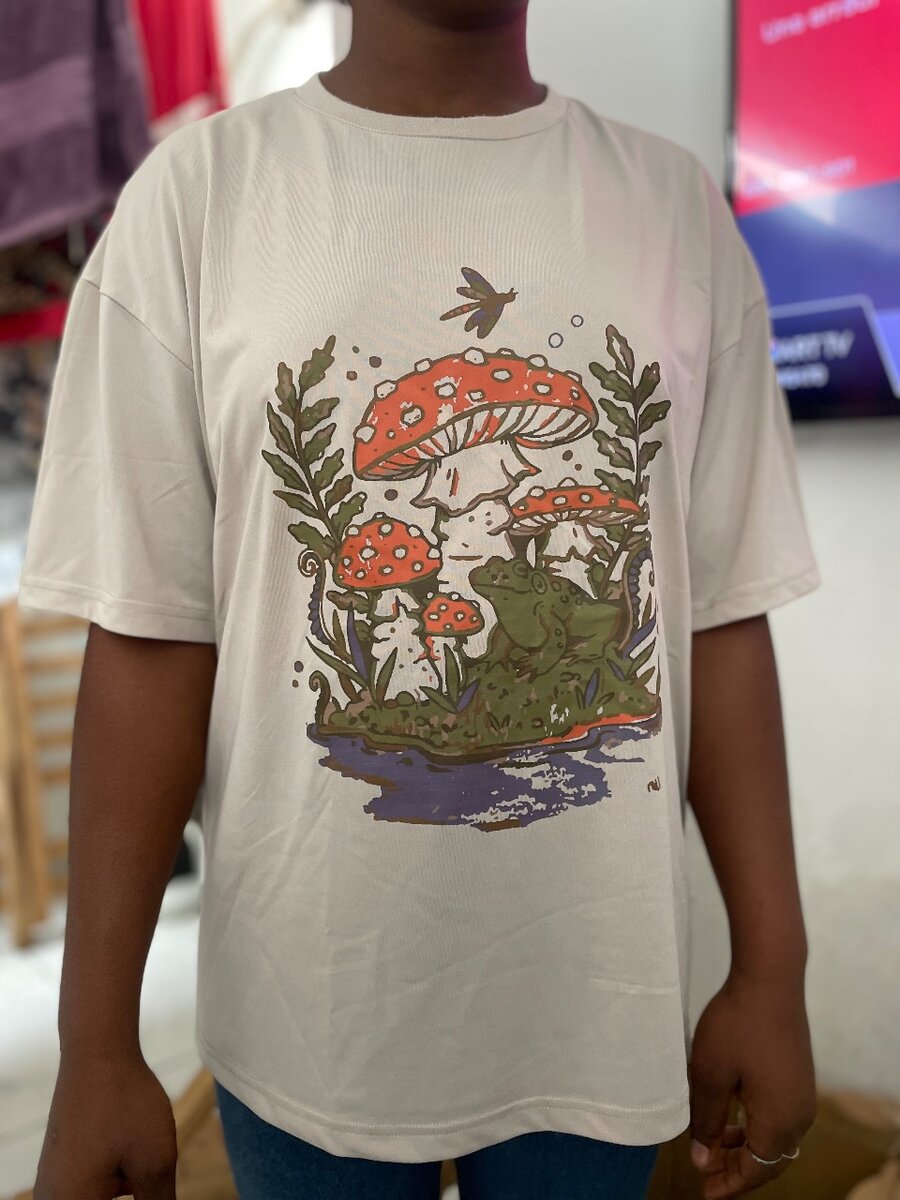 T-shirt imprimé champignons