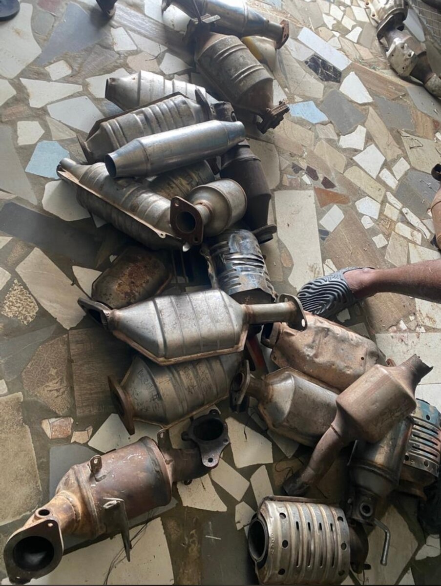 Catalyseurs Automobiles Hautes Performances