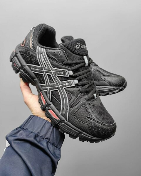Asics kahana 8