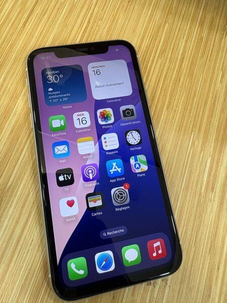IPhone 11 Simple 64G Second