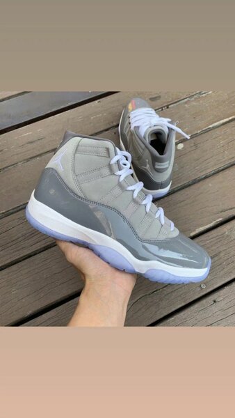 Jordan 11