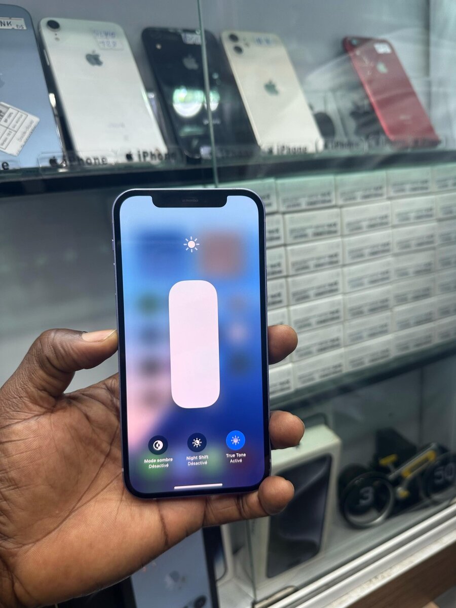 iPhone 12 simple 64giga