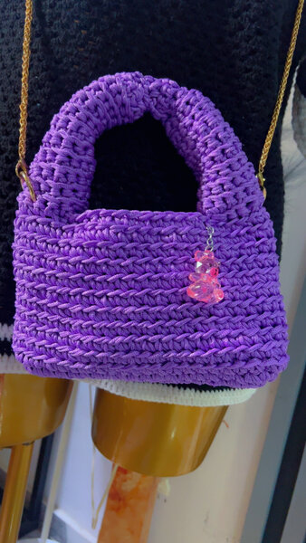 Sac à main crochet violet