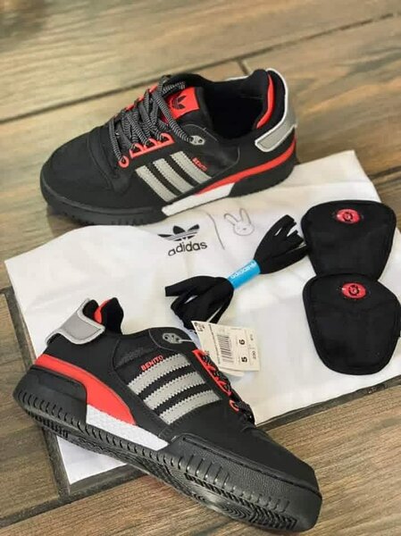 Chaussures Adidas sport tendance