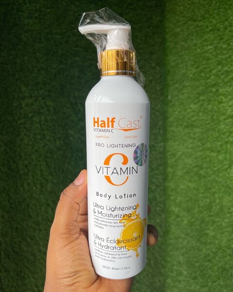 Half cast vitamin C body lotion
