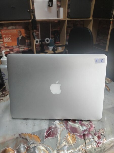 SAC ET SOURIS OFFERT MACPRO I5