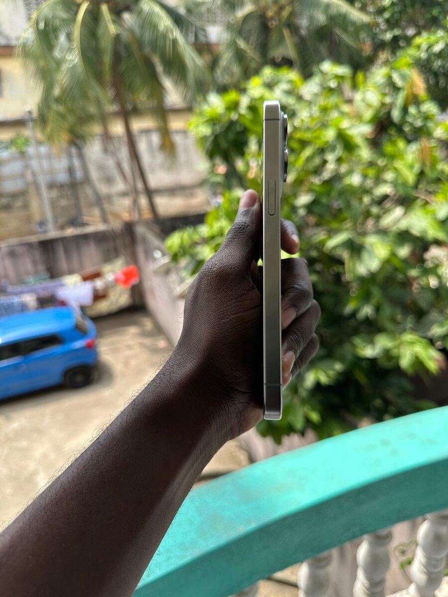 IPHONE 15 PRO MAX 256Go