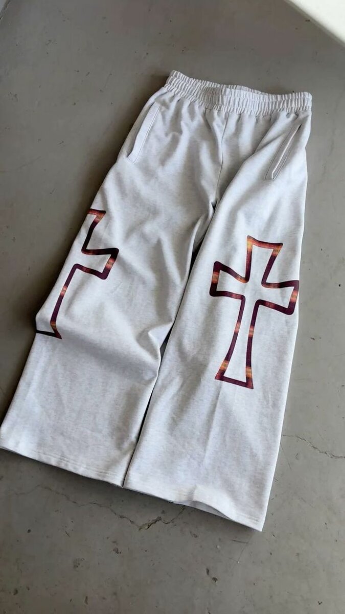 Pantalon large avec croix