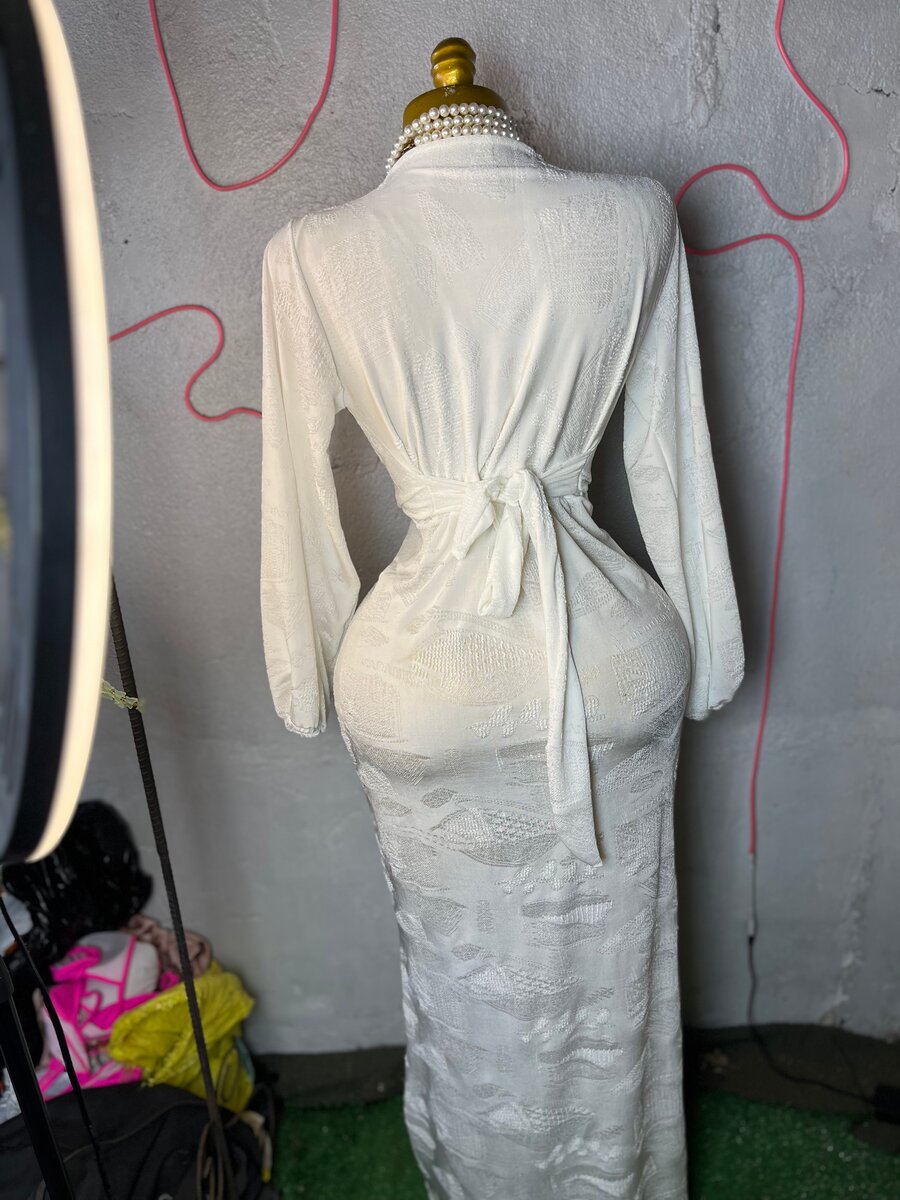 Robe longue élégante blanche