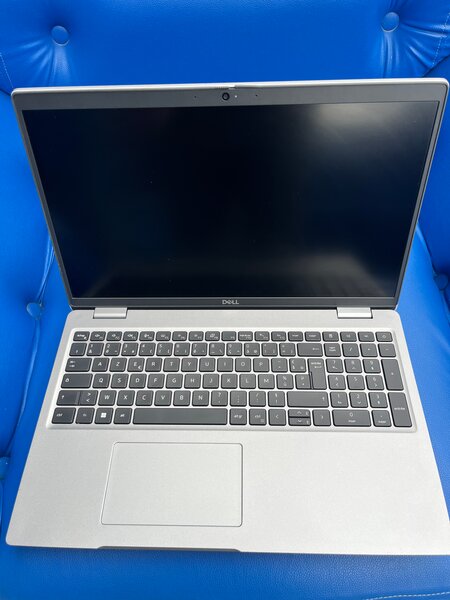Ordinateur Portable Dell 3561